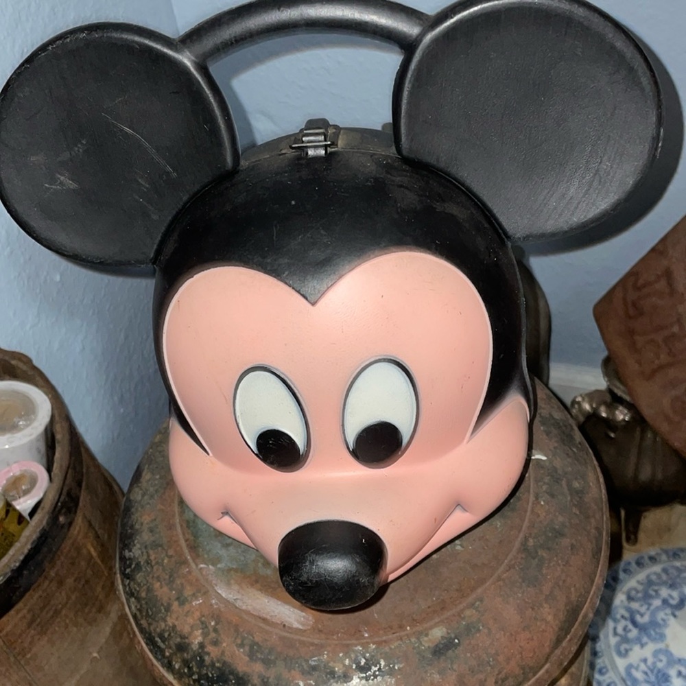 Mickey Mouse lunch box head
